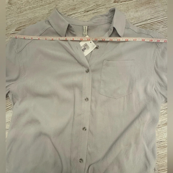 NWT Gentle Fawn Short Sleeve Collar Button Down Lilac Top Shirt XS - Picture 13 of 14